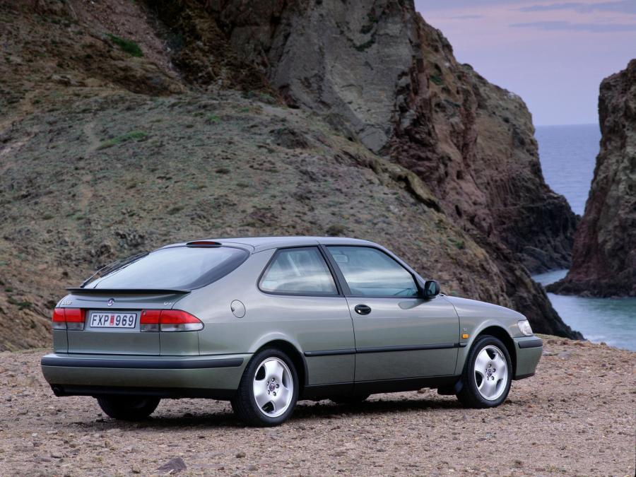  Saab 9-3 Coupe 1998 года  (фото 11 из 16)